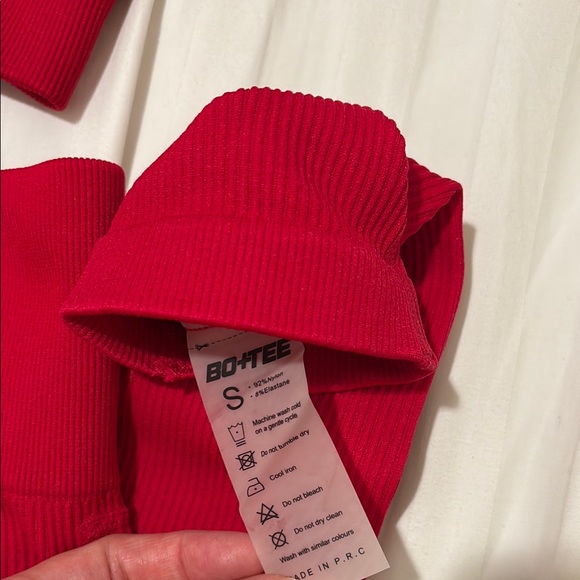 Bo + Tee Red Ribbed Sports Bra and Leggings Set - Picture 6 of 9